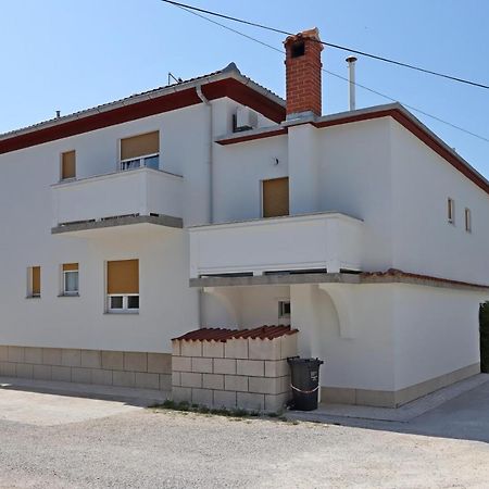 Apartments And Rooms By The Sea Banjol, Rab - 19692 Exterior foto